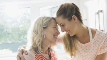 7 Barang yang Sering Mama Mertua Harapkan Saat Kamu Belanja. Meski Nggak Nitip, Sebaiknya Kamu Peka