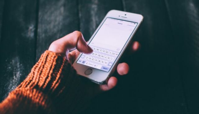 Jangan Lupa Isi Paket Data Internet
