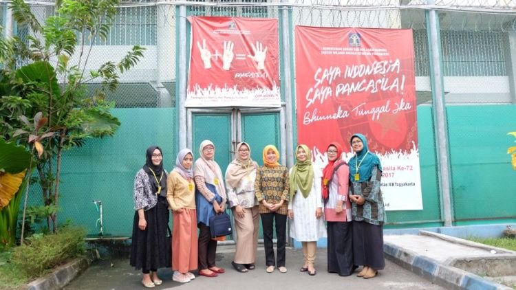 Tak Henti Berbagi, Elita Kerudung Makin Eksis di Bulan Ramadan Ini