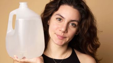 4 Akibat Kebanyakan Minum Air Putih. Nggak Nyangka, Ternyata Bisa Sefatal Ini