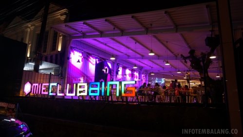 https://www.google.co.id/search?q=mie+clubbing+semarang&source=lnms&tbm=isch&sa=X&ved=0ahUKEwjp3dush-fUAhUKro8KHUbECxsQ_AUIBigB&biw=1366&bih=613#imgrc=M5Y8aNgM4sY0NM: