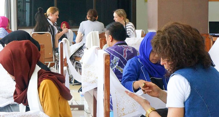 Teknologi Batik Cuma Ada Di Indonesia