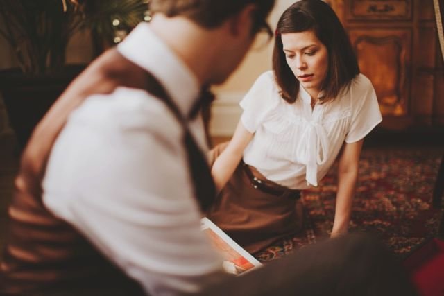 10 Pertanyaan Cewek yang Selalu Buat Cowoknya Serba Salah, Gregetan Tapi Tetap Harus Mengalah