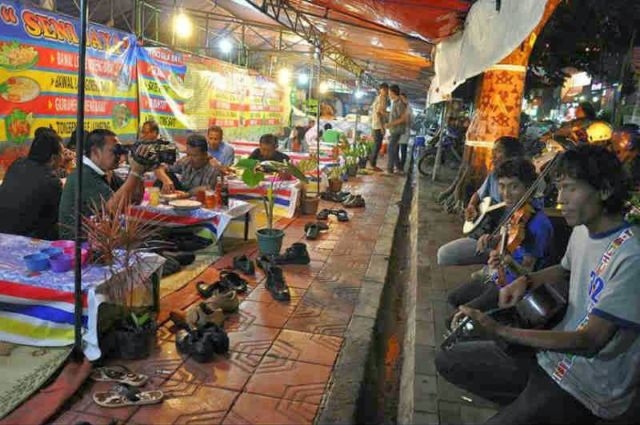 Wow! Kuliner Indonesia Kembali Dominasi Daftar Makanan Terlezat Sedunia! Ternyata Ini Alasannya