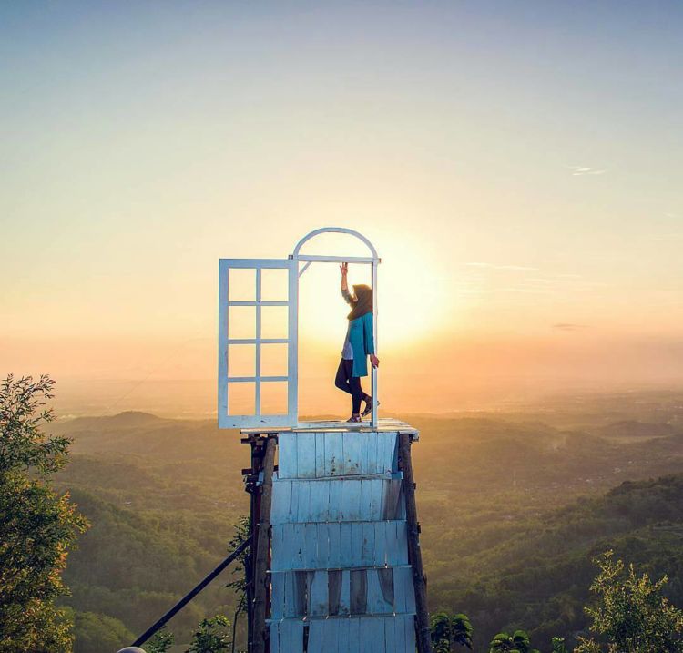7 Gaya Foto Liburan yang Disukai Pengguna Instagram. Dijamin Like dan Komen pun Bakal Berdatangan!