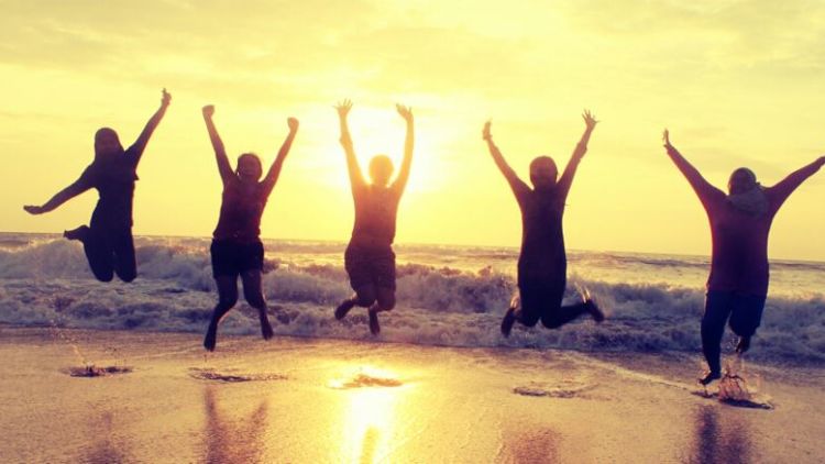 Mau Narsis? Yuk Pergi Ke-7 Pantai di Indonesia Ini!