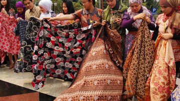 Makna Motif Batik dan Acara yang Cocok Saat Memakainya. Awas, Jangan Kondangan Pakai Batik Kematian Lho!