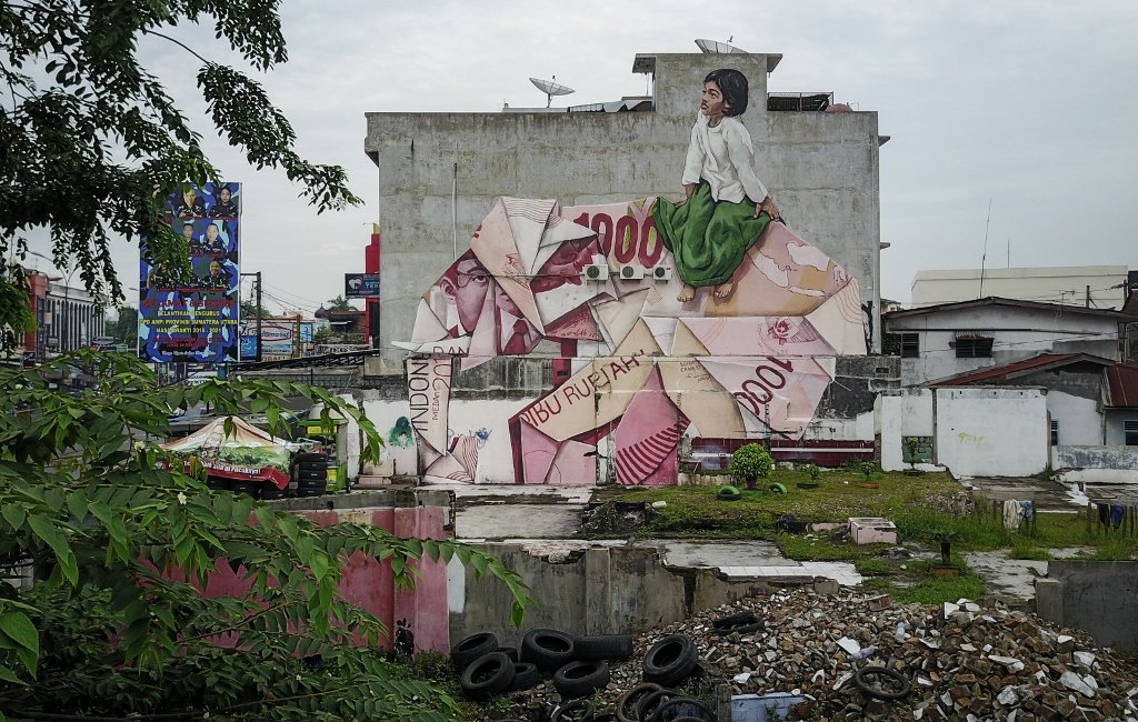 Keren! Seniman Malaysia Ini Membuat Karya Seni untuk Mengkritik Pembakaran Hutan di Indonesia!