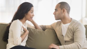 6 Sikap Alternatif Selain Ngambek atau Marah, Saat Pasanganmu Berbohong Kesekian Kalinya