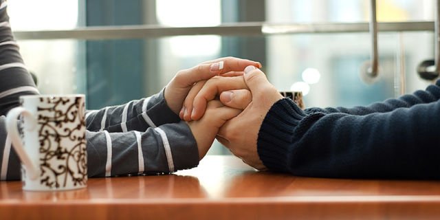 Cara Buat Cek Apakah Kamu Memang Jodoh dengan Pasanganmu Saat Ini. Biar Waktumu Nggak Sia-sia!