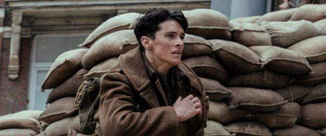 [Review] 5 Hal yang Tidak Ada dan Ternyata Memang Tidak Perlu Ada di 'Dunkirk'