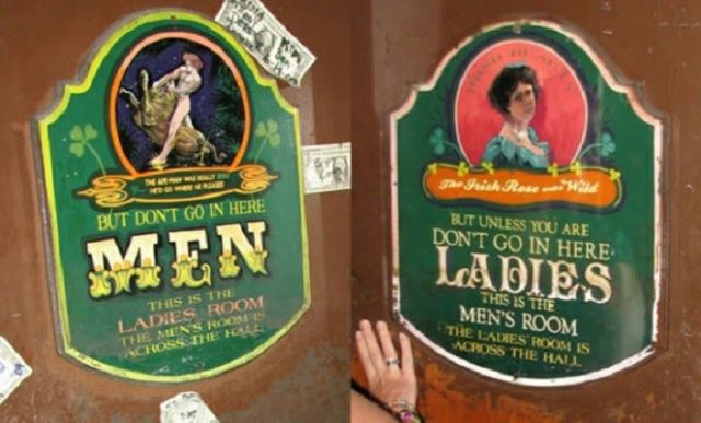 15 Tanda Toilet Paling Unik di Dunia, Yang Tadinya Kebelet Jadi Salah Fokus Deh