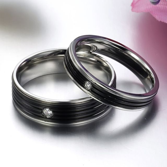 6 Alternatif Logam Selain Emas untuk Cincin Kawin. Referensi Buat Pasangan Muslim Nih!