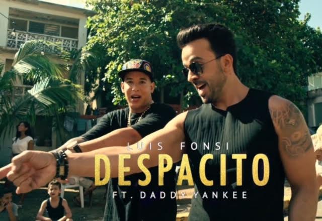 Ternyata Arti Lirik Lagu ‘Despacito’ itu Vulgar Lho, Wajib Tahu Biar Nggak Asal-Asalan Pas Nyanyi