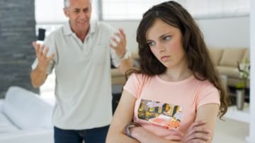 7 Sikap Ayah yang Sering Buatmu Kesal, Padahal Itu Baik Untukmu Dan Kelak Pasti Dirindukan