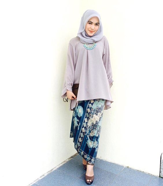outfit ke wisuda