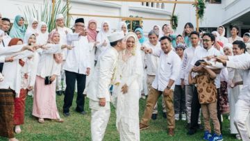 Biaya Menikah Nggak Selamanya Harus Ditanggung Cowok. Relaks, ini Cuma Soal Saling Pengertian Kok