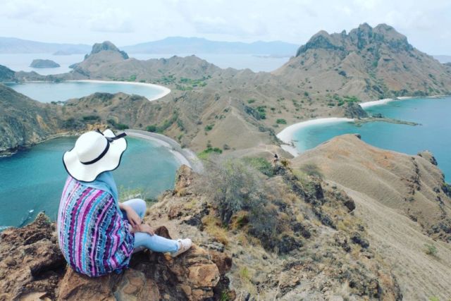 Curhatan Kami Pekerja yang Pengen Liburan tapi Penghasilan Pas-Pasan. Hidup Kok Begini Banget ya?