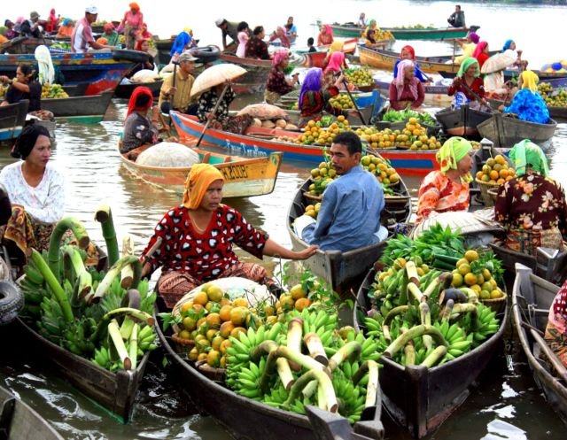Pasar Apung