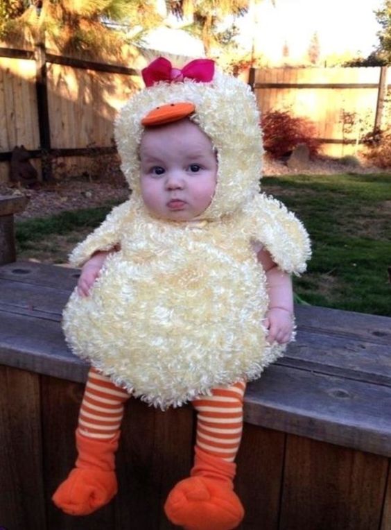 13 Parade Foto Bayi dengan Kostum yang Unik. Mulai 'Dilipat' dalam Sandwich Sampai Baju Monyet. Aih Lucu!