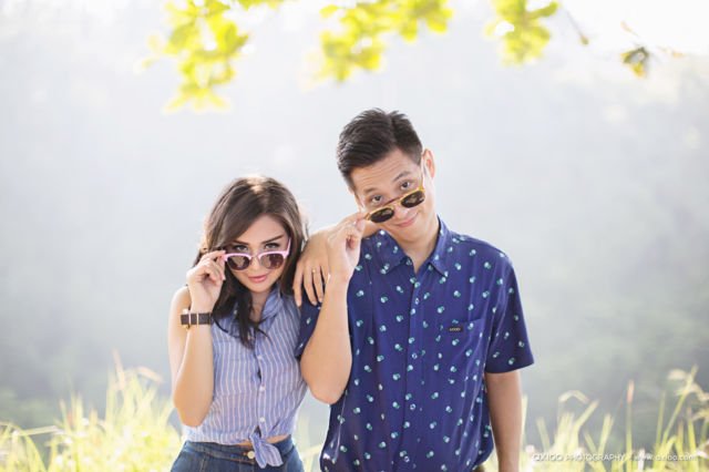 Biar Hasil Foto Prewedding Lebih Manis dan Berkesan, 14 Properti Sederhana Ini Bisa Kalian Gunakan