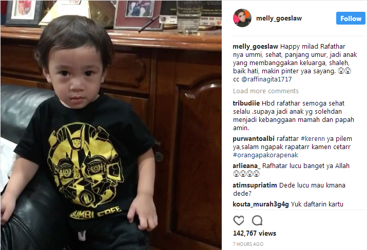 Rafathar Ulang Tahun, Warganet Malah Ribut Ngurusin Komennya Ayu Tingting. Nggak Masuk Akal! 11 Rafathar Ulang Tahun, Warganet Malah Ribut Ngurusin Komennya Ayu Tingting. Nggak Masuk Akal!