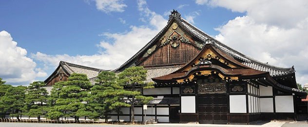 5 Wisata Kuil Terbaik di Jepang yang Wajib Kalian Kunjungi 1 Kastil Nijo (Kyoto)