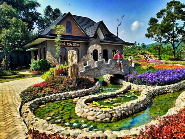 The Ranch Mega Mendung, Destinasi Wisata Kekinian dan Bernuansa Eropa di Puncak, Bogor!