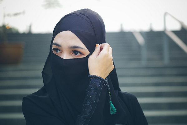 Terkadang Diam Menjadi Solusi