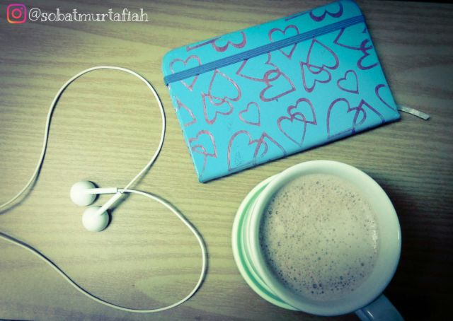 5 Item Ini Dijamin Nggak Akan Membuat Travellingmu Sia-sia 3 Headset