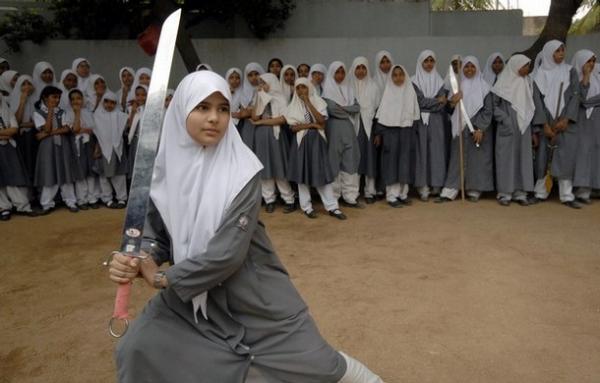 Pelaku Pencurian Tewas di Tangan Korbannya Sendiri. Apes, Soalnya yang Punya Rumah Ahli Bela Diri