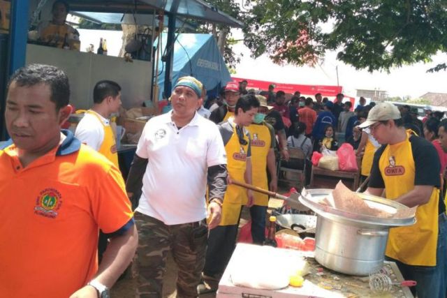 6 Hal yang Sudah Orang Lakukan Untuk Pengungsi Gunung Agung. Fix Bikin Terharu! 13 6 Hal yang Sudah Orang Lakukan Untuk Pengungsi Gunung Agung. Fix Bikin Terharu!