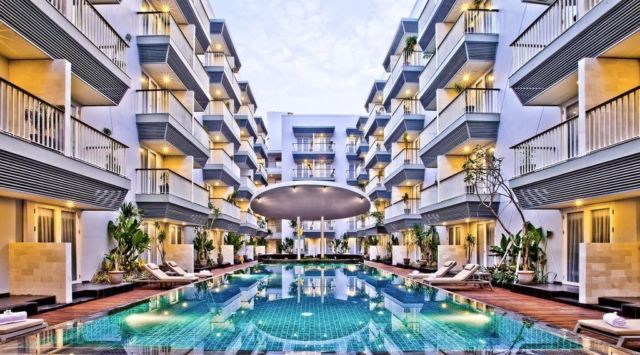 Swimming Pool Eden Kuta Bali