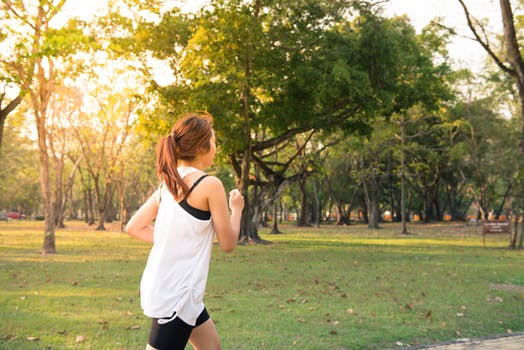 6 Mitos dan Fakta Tentang Berat Badan Ini Perlu Kamu Pahami Biar Nggak Ketipu Lagi!