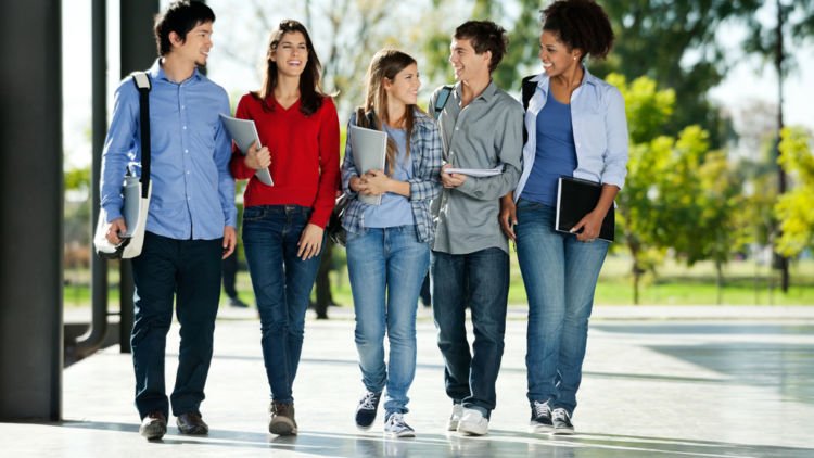 6 Tips Untuk Kamu yang Akan Masuk Kuliah