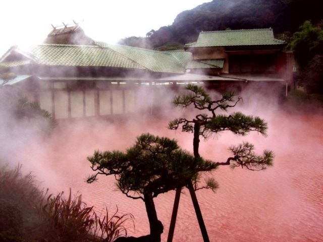 12 Warna Spektakuler di Dunia Ini Tercipta Berkat Kekuatan Alam. Murni Natural dan Bukan Rekaan!