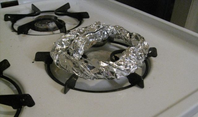 20 Fungsi Aluminium Foil dari Putihkan Gigi Hingga Perkuat Sinyal Wifi 59 20 Fungsi Aluminium Foil dari Putihkan Gigi Hingga Perkuat Sinyal Wifi