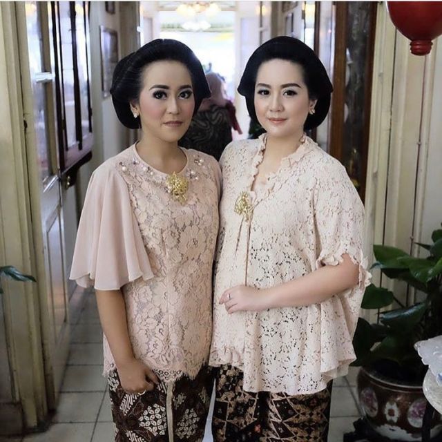 Kebaya Babydoll Is Back! Cocok Buat Acara Kondangan ataupun Lamaran