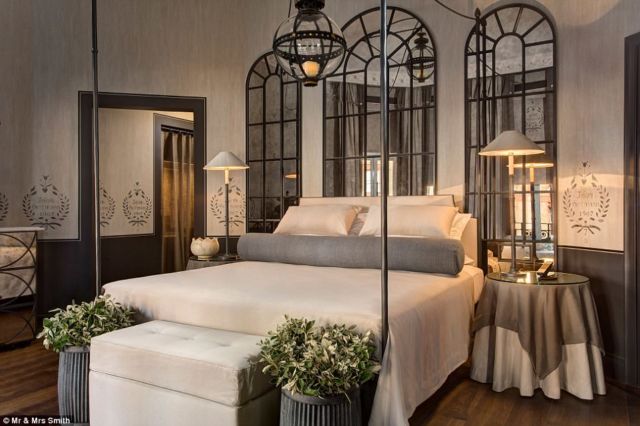 10 Kamar Hotel Terseksi di Dunia. Pilihan Terbaik Bulan Madu Romantis Berdua!