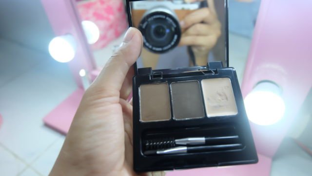 Rekomendasi Make Up dan Pengalaman Menggunakan Make Up 1 alis