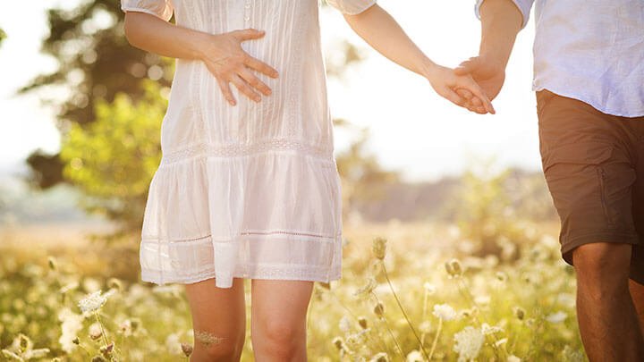 11 Tips Babymoon Bareng Suami yang Aman Bagi Ibu dan Bayi