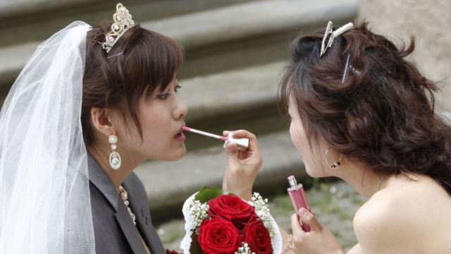 Dari Pelecehan Sampai Hilang Nyawa, Wedding Prank Cina Emang Kelewatan