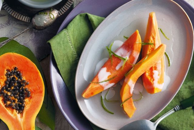 9 Makanan yang Bisa Bikin Kulit Lebih Cerah Bercahaya Secara Alami