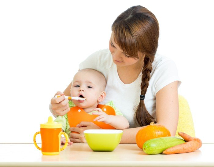 7 Tips Memberi Makan Bayi Saat Dia Melakukan Aksi Gerakan Tutup Mulut (GTM)