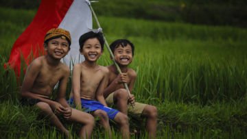 Wujud Cinta ke Tanah Air yang Tak Muluk-muluk tapi Berkesan di Zaman Now