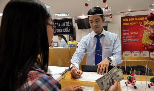 Namanya Rezeki, Cewek Ini Malah dapat Beasiswa Setelah Gores Mobil Mewah