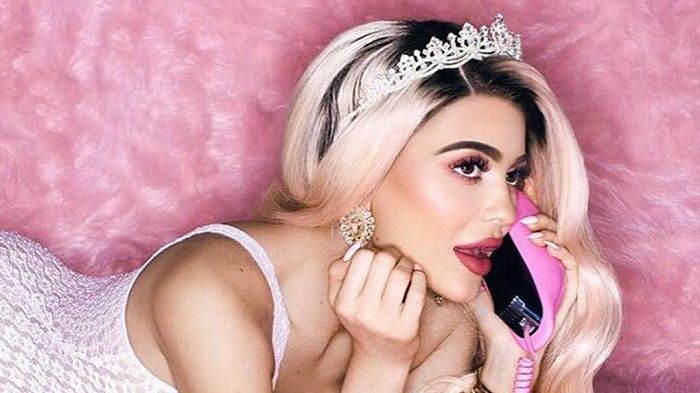 Galeri Karya-Karya Spektakuler Rinaldy A. Yunardi, Desainer Indonesia yang Jadi Langganan Artis Hollywood