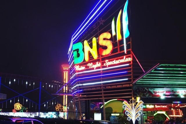 Batu Night Spectacular