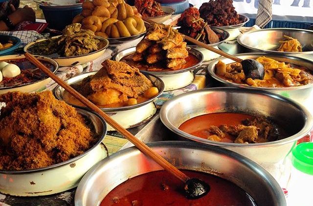 Masakan Padang yang Akan Menggoyang Lidah Kamu Selain Rendang