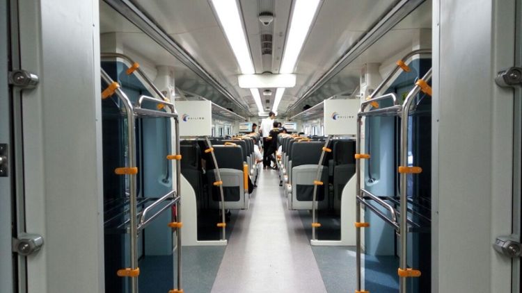 Kabar Gembira, Kereta Bandara Soekarno Hatta Segera Beroperasi. Begini Mewahnya Kereta Ini!